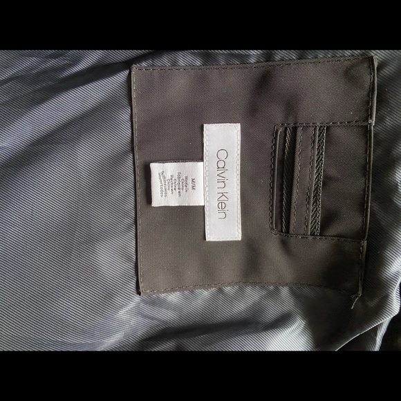 Men’s Calvin Klein Water Resistant Jacket - Picture 4 of 4